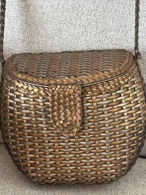 CEM Eberle Basket Weave Leather Crossbody Bag With Magnetic closure